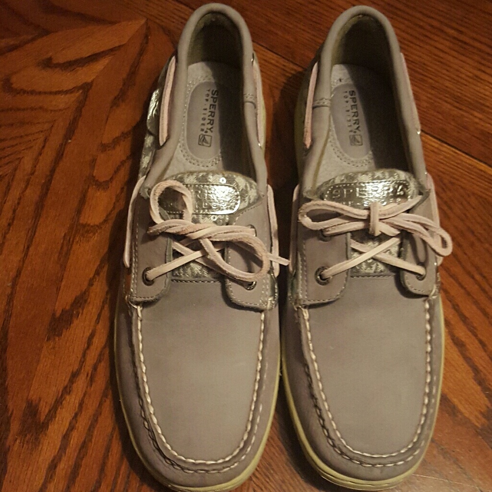 Gray sperry boat shoes slip on loafer